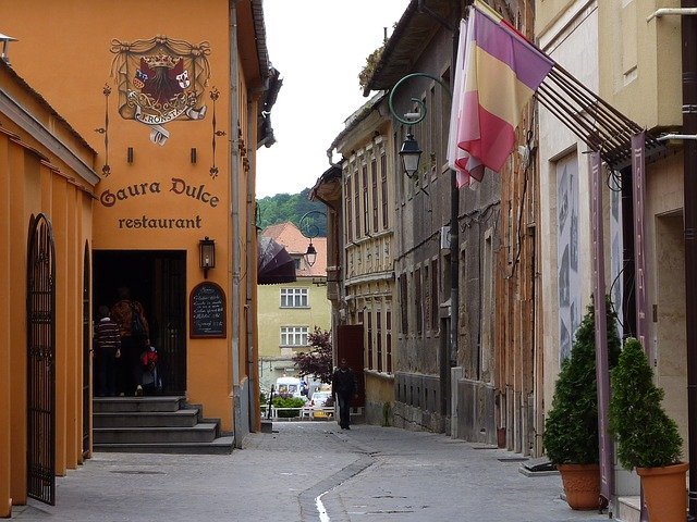 brasov-992811_640