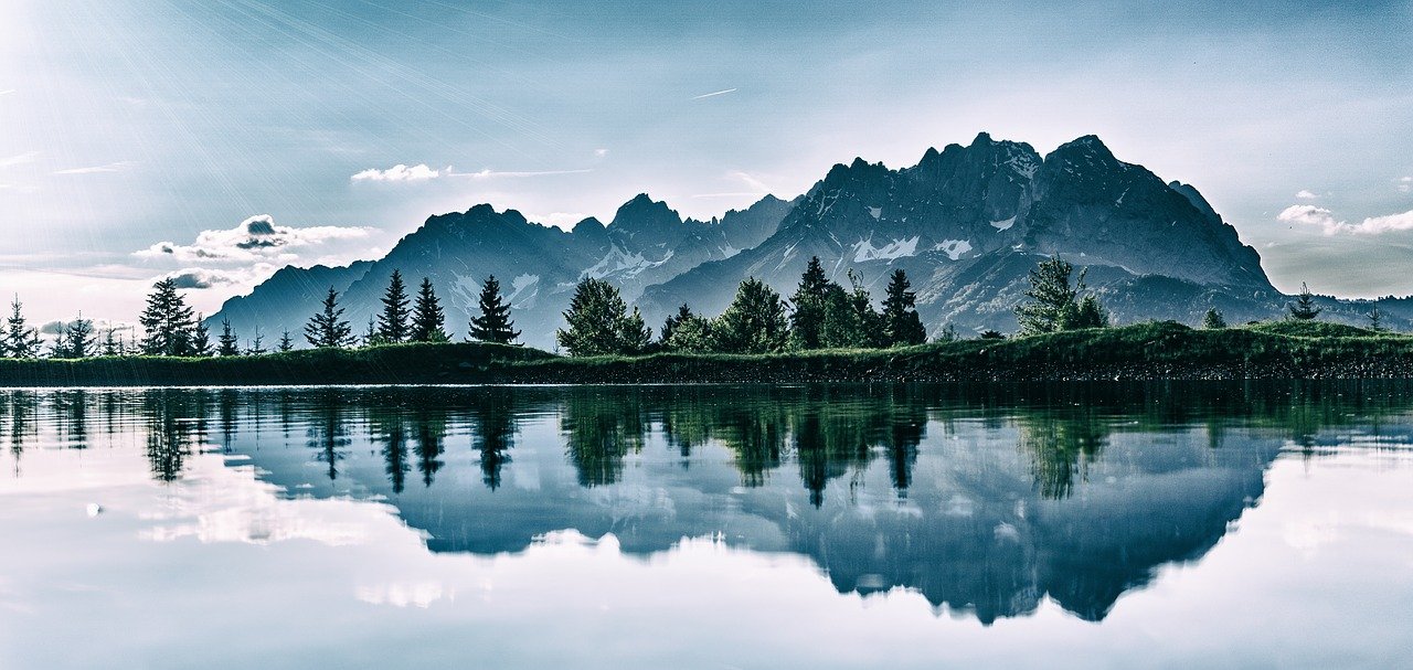 mountain-2444712_1280