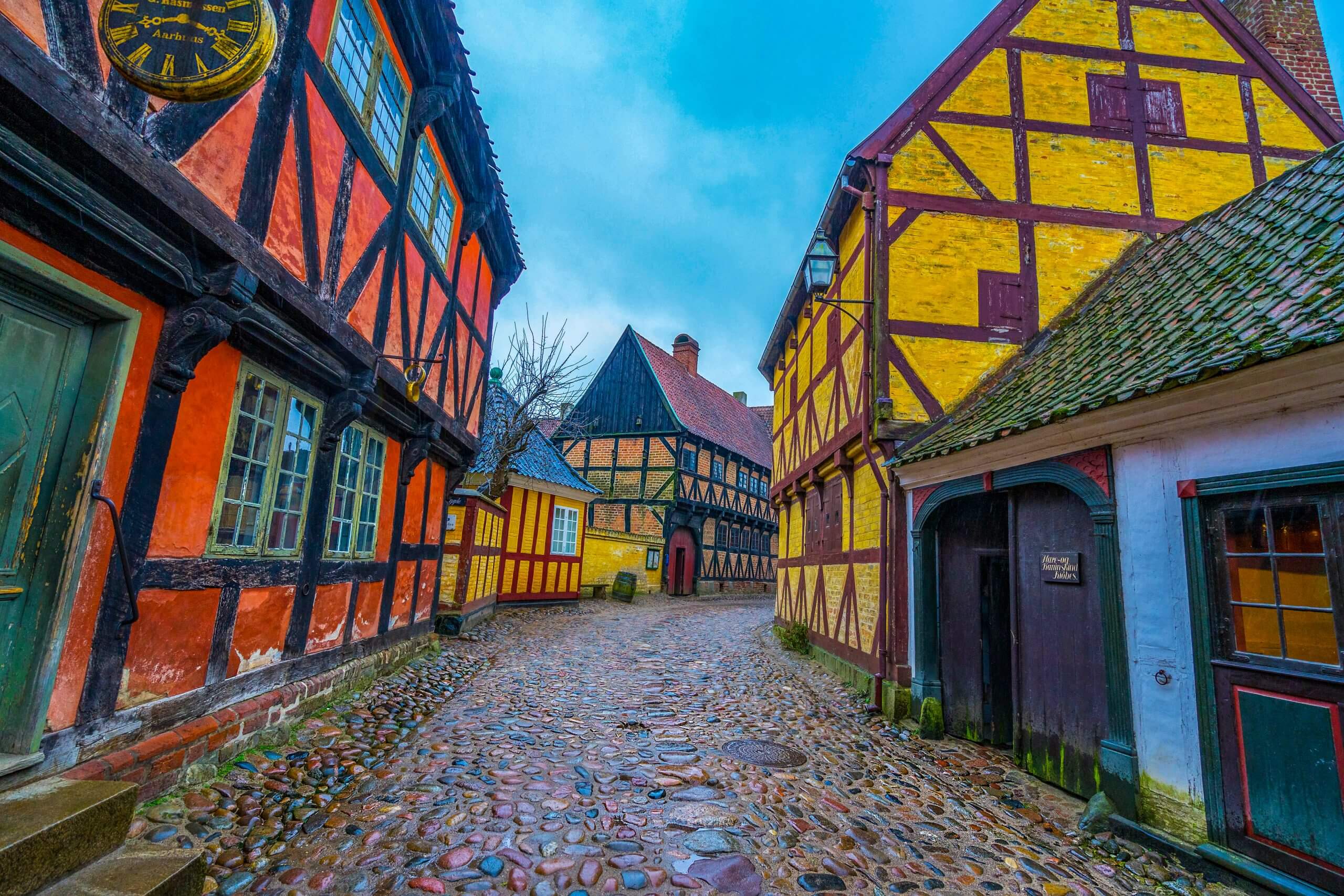 AdobeStock_389588460 (1) (1)