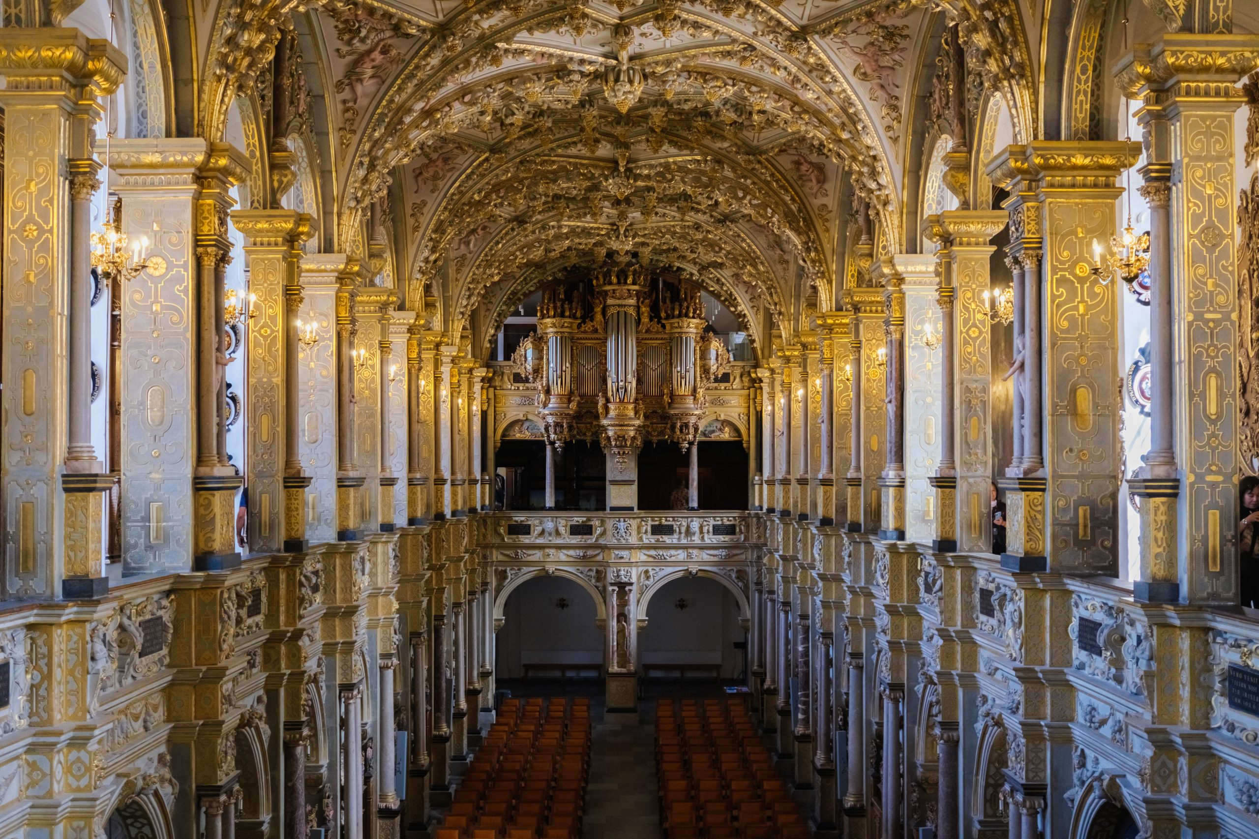 AdobeStock_639336631